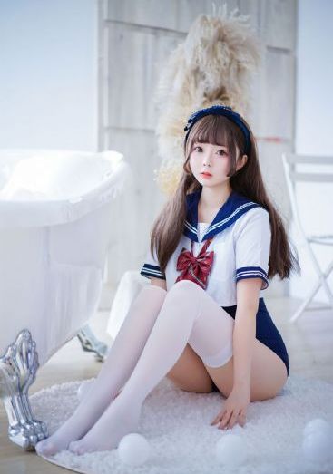 将军含紧一点h边做边走视频