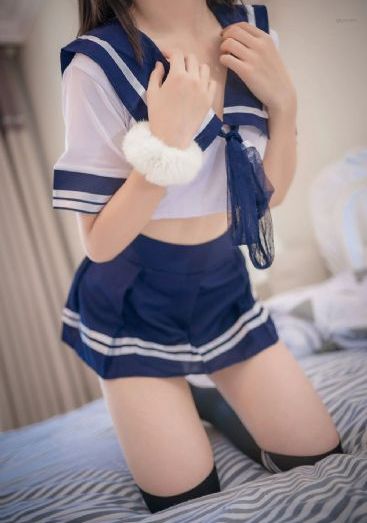 房间寡妇hd中字