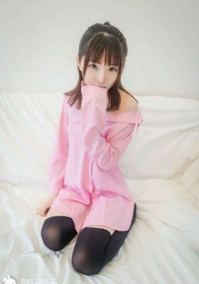 丰满少妇与大狼拘