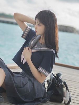 被驯服的女职员