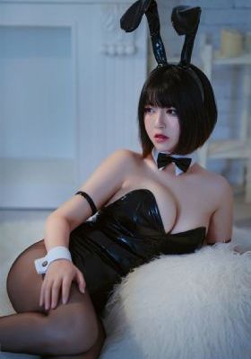 白衣绳奴隶